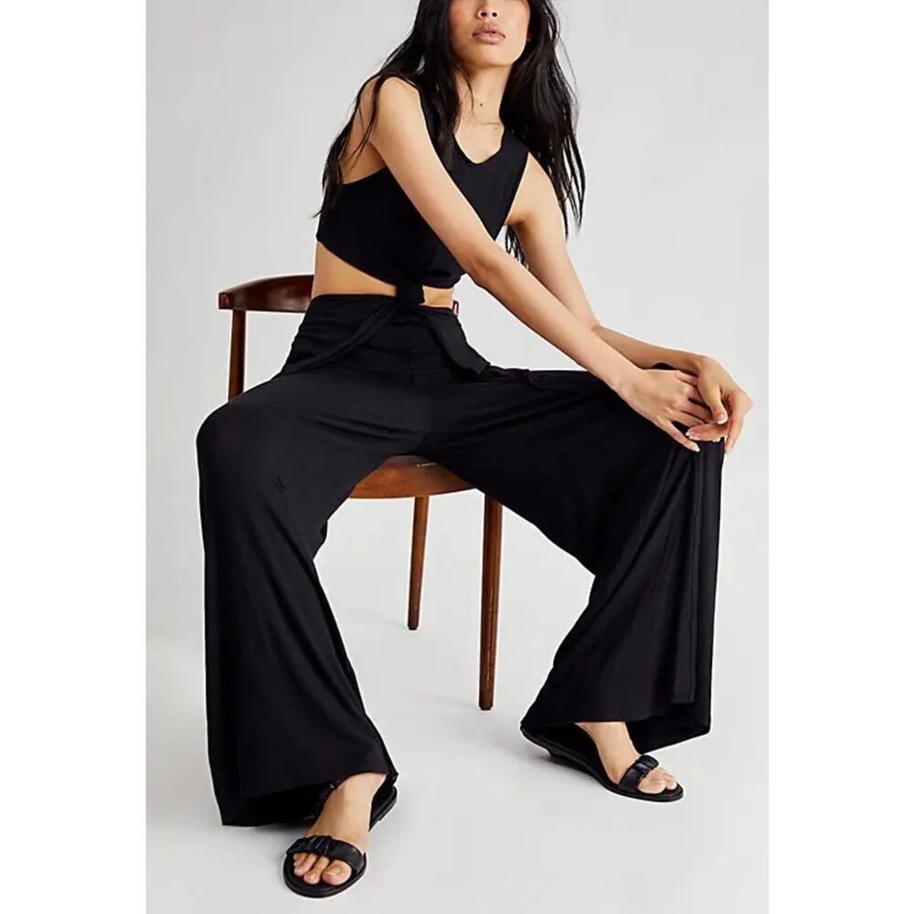 Free People Beach Tamarama Maxi Cutout Wide Leg Jumpsuit Black Size Medium NWT